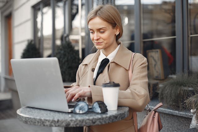 Ključ uspeha za online preduzetnike u savremenom dobu