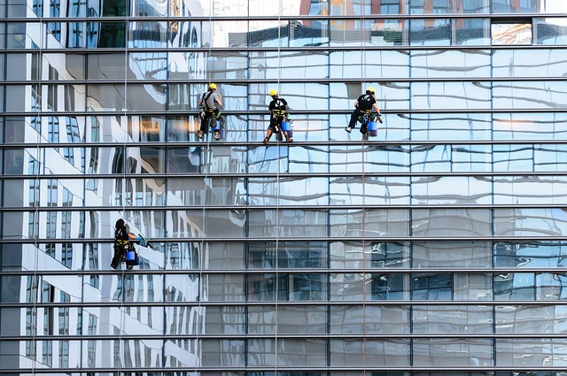 Property Management i Facility Management – razlike, sličnosti i kome su namenjeni